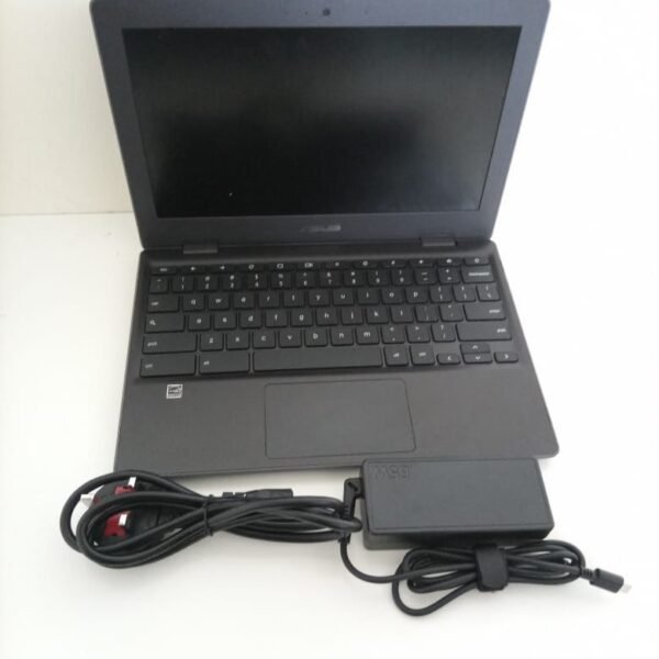ASUS Touch Screen Chrome Book Display 11.6" HD, ram 4GB, Storage 32GB SSD & Chrome Operating system with Charger - Refurbished